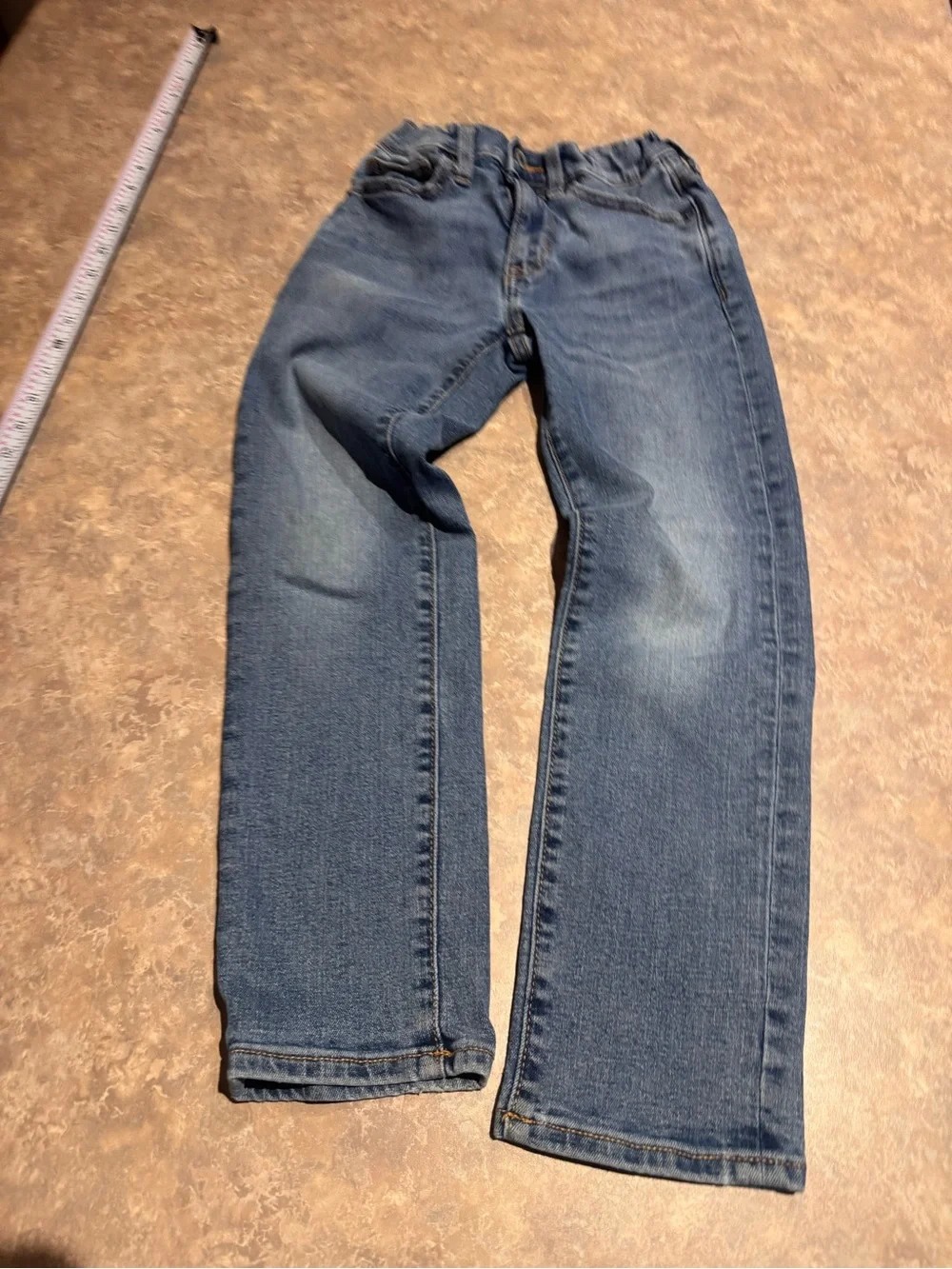 Classic Men's Blue Denim Jeans - Picture 1 of 11